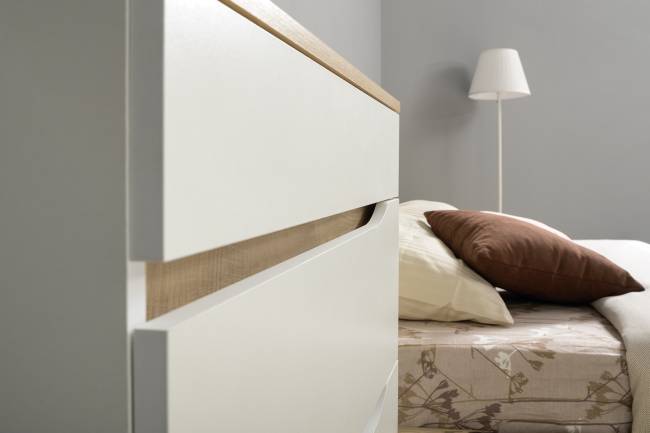 Мебель в спальню Муссон № 5 цвет белый/дуб эндгрейн элегантный/искусственная кожа белая, кровать с подъёмным механизмом 1600 Мебель в спальню Муссон № 5 цвет белый/дуб эндгрейн элегантный/искусственная кожа белая, кровать с подъёмным механизмом 1600