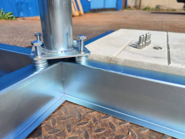 База утяжелительная для зонта BQ8080ZS стальной 850х850 мм