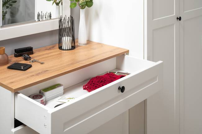 Тумба для обуви Остин 16.121 цвет белый шагрень/дуб крафт золотой Тумба для обуви Остин 16.121 цвет белый шагрень/дуб крафт золотой