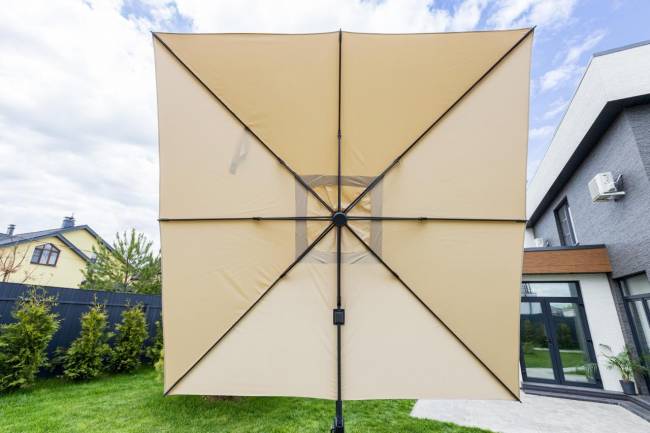 Зонт SKY квадратный в комплекте с утяжелителями