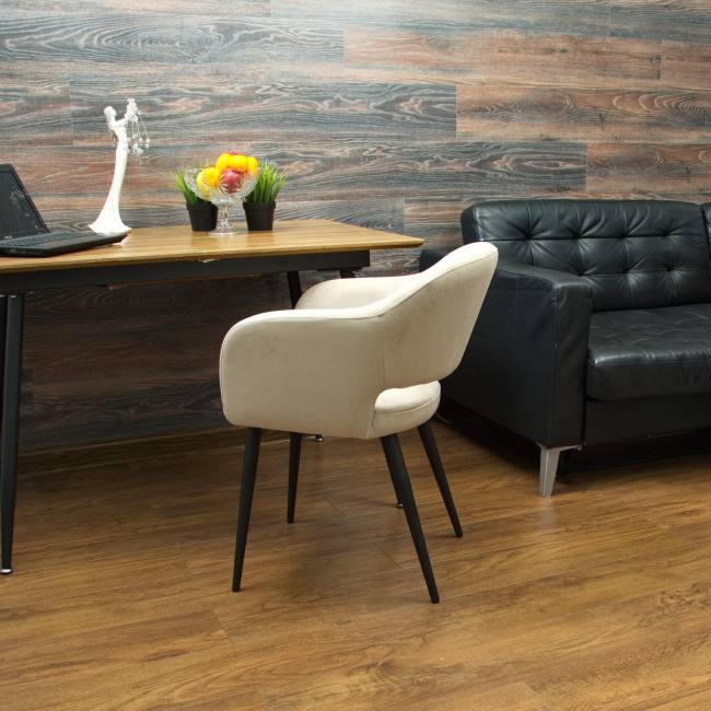 Стол Сканди К 100 орех с креслами Пичч велюр бежевый Стол Сканди К 100 орех с креслами Пичч велюр бежевый