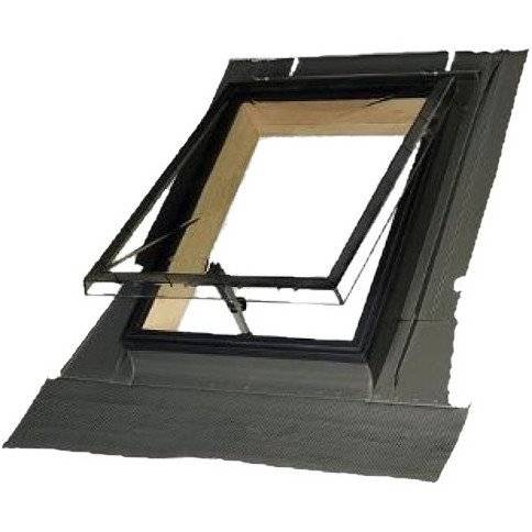 Мансардное окно FAKRO WSZ, дерево 86х86 Мансардное окно FAKRO WSZ, дерево 86х86