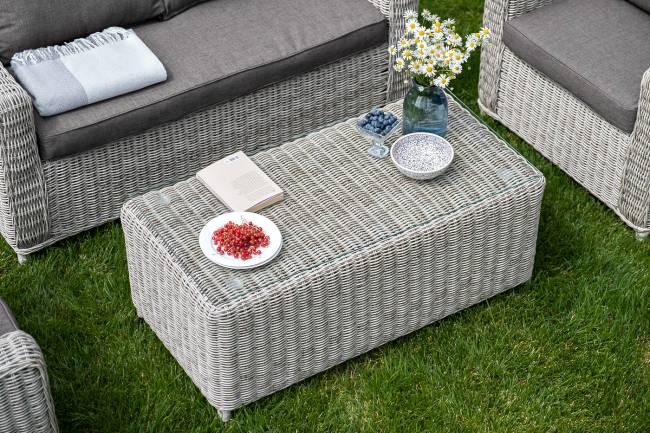 "Кон Панна" столик журнальный из искусственного ротанга, цвет бежевый "Кон Панна" столик журнальный из искусственного ротанга, цвет бежевый